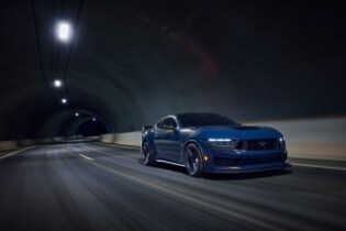 Mustang Dark Horse